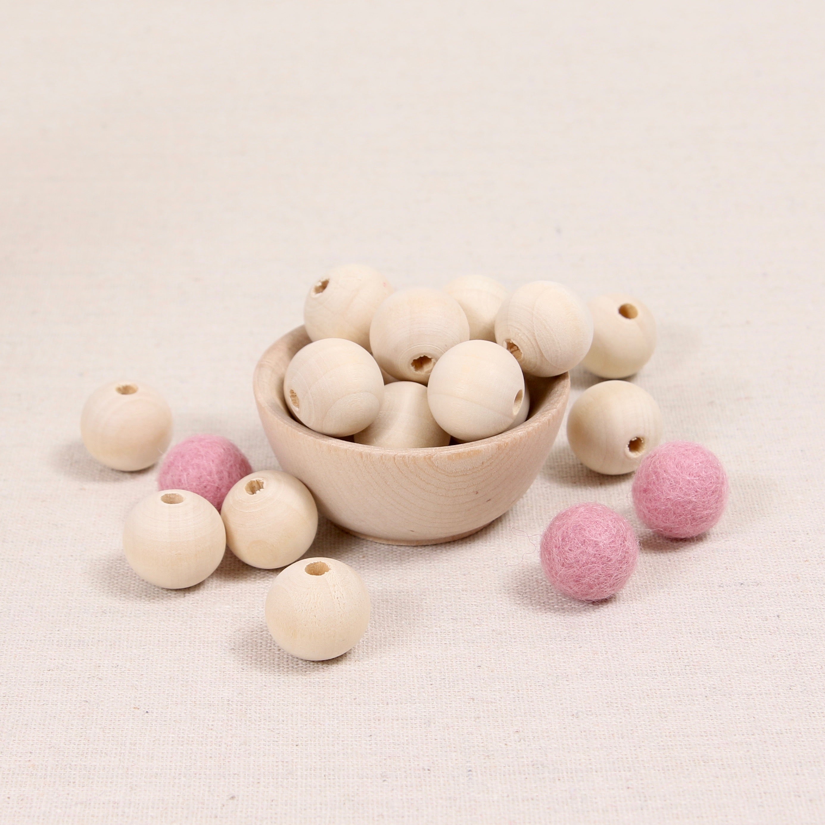 Wooden Craft Beads, 25mm, packs of 9, Red – EweMomma