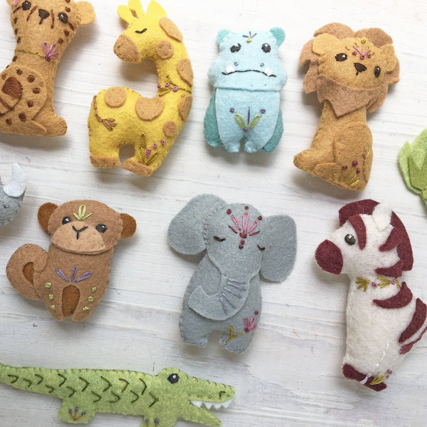 Safari Jungle Animals Sewing Kit Zoo Felt Animal DIY Crafts – momhomedecor