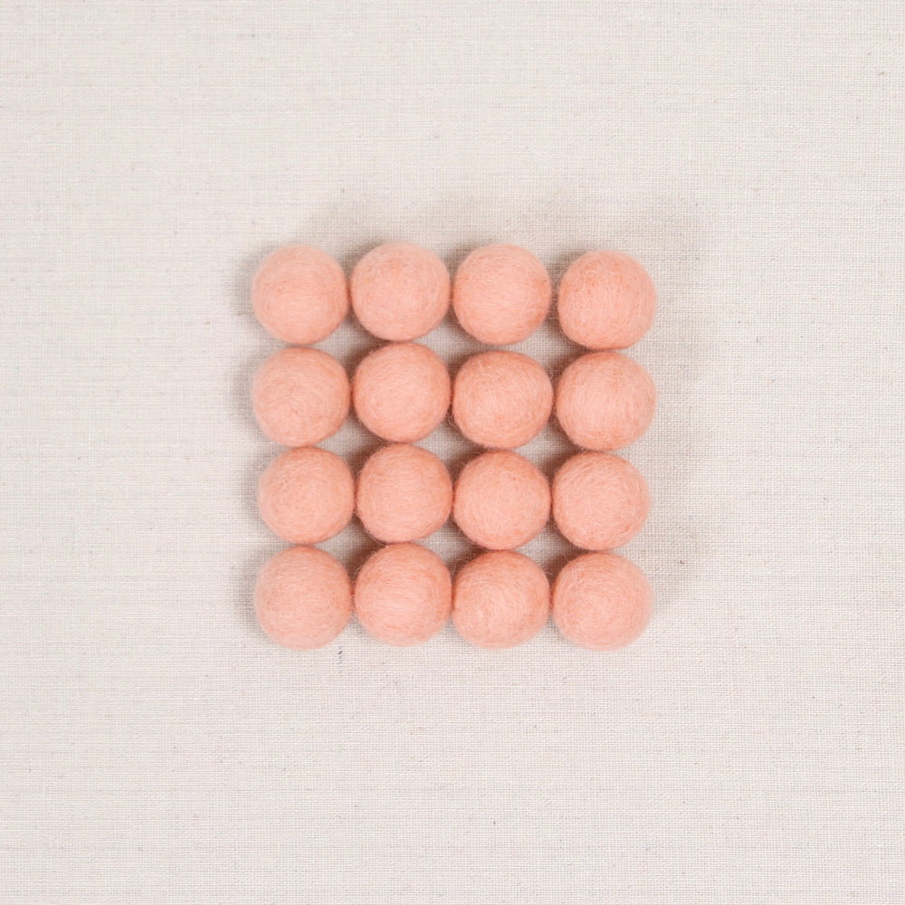 Choose Your Color(s) - 2.5 cm Felt Pom Pom Balls – Wool Jamboree